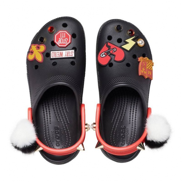 cruella platform crocs