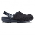 Crocs Classic Fuzz Mania Clog Női bundás papucs